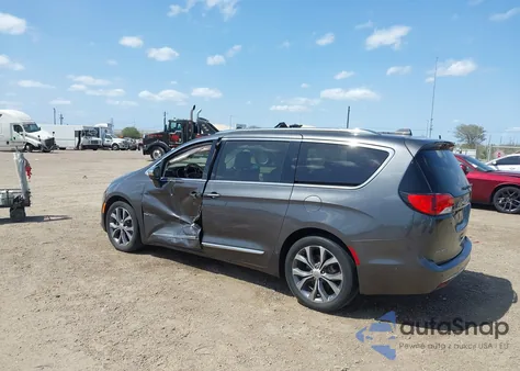 2018 Chrysler Pacifica Limited from USA, damaged, VIN 2C4RC1GG1JR105869